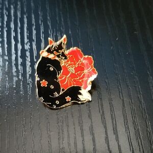 Black Kitsune Fox with Red Flowers Enamel Pin